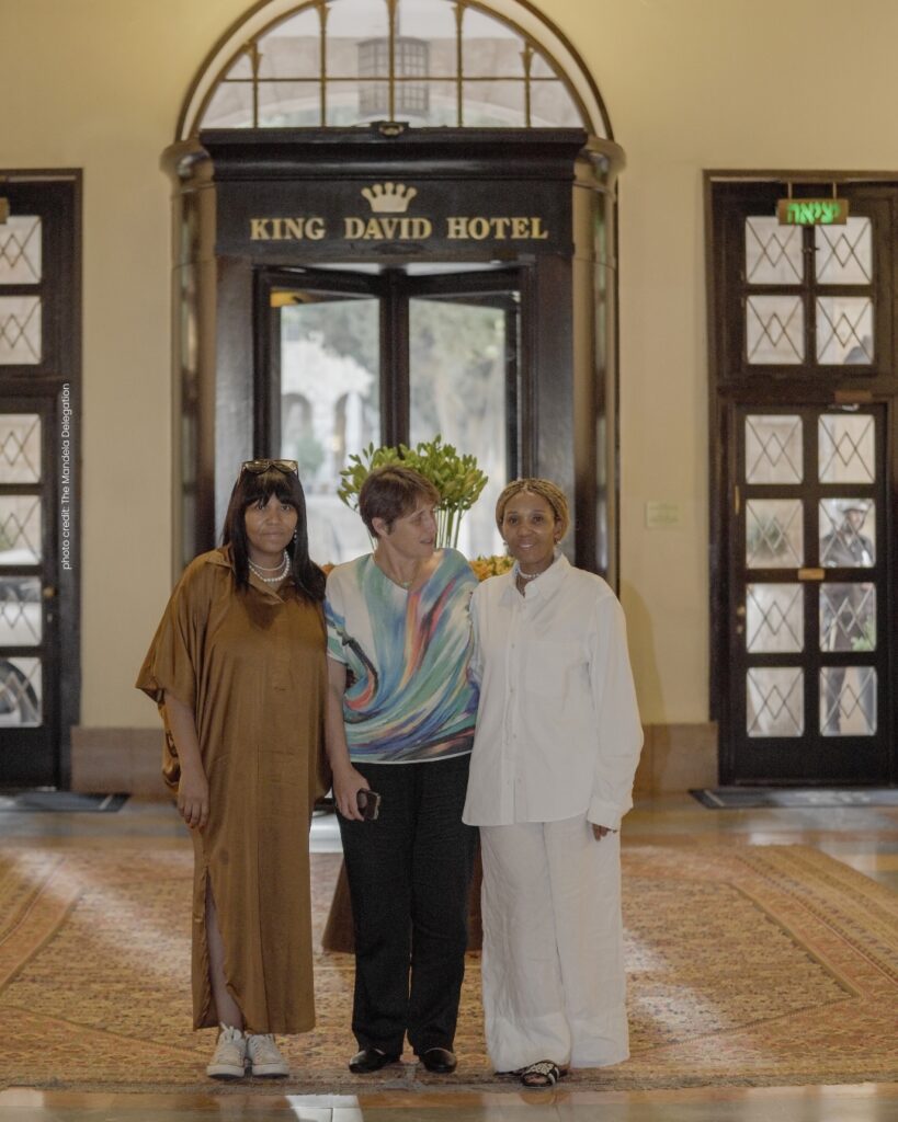 Michal Bruck with Zamaswazi Dlamini-Mandela and Zaziwe Dlamini-Manaway, granddaughters of Nelson Mandela, discussing global health and human rights